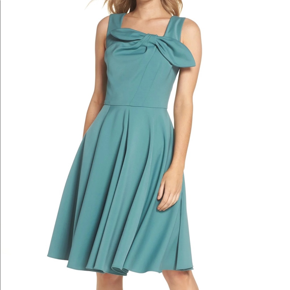 Gal Meets Glam Zoe Bow Dress